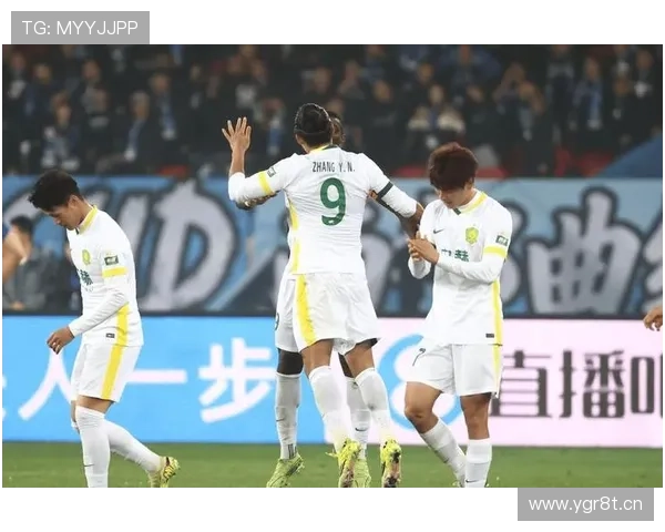 国安张玉宁法比奥联手首胜